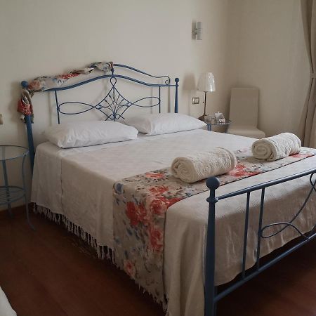 La Camelia B&B Мессина Экстерьер фото