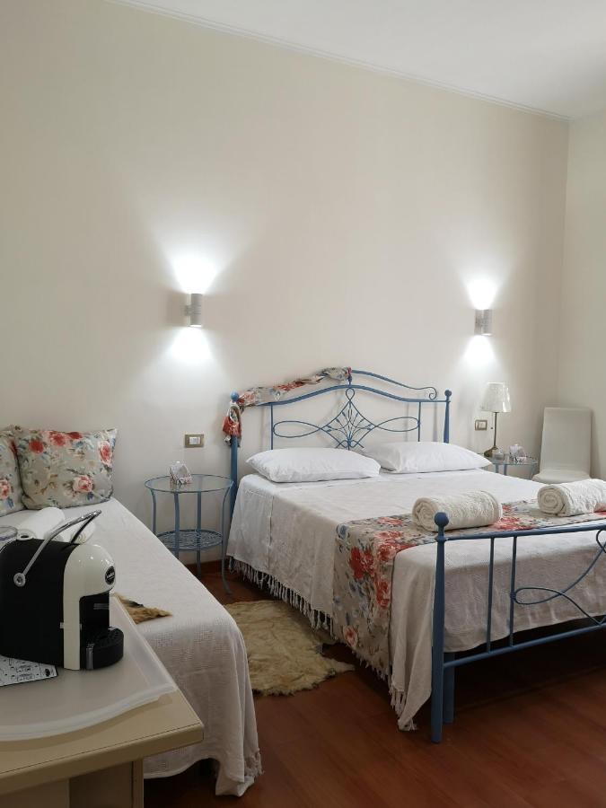 La Camelia B&B Мессина Экстерьер фото